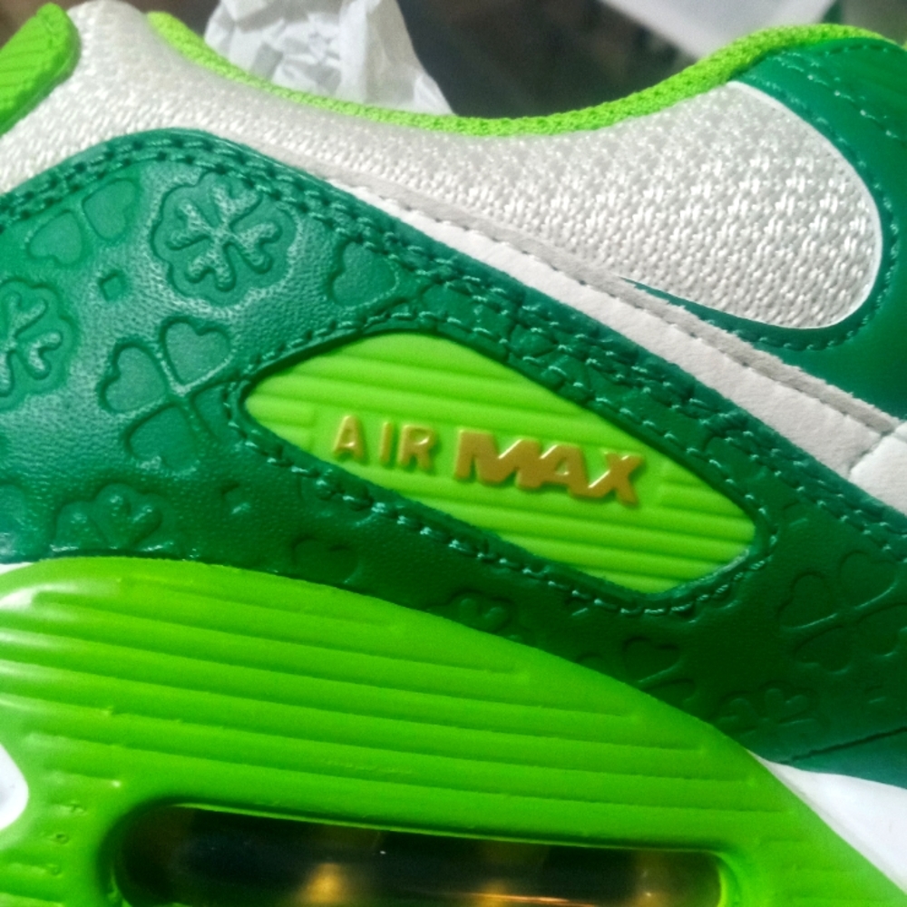 Limited edition St Patty's day Nike AirMax
